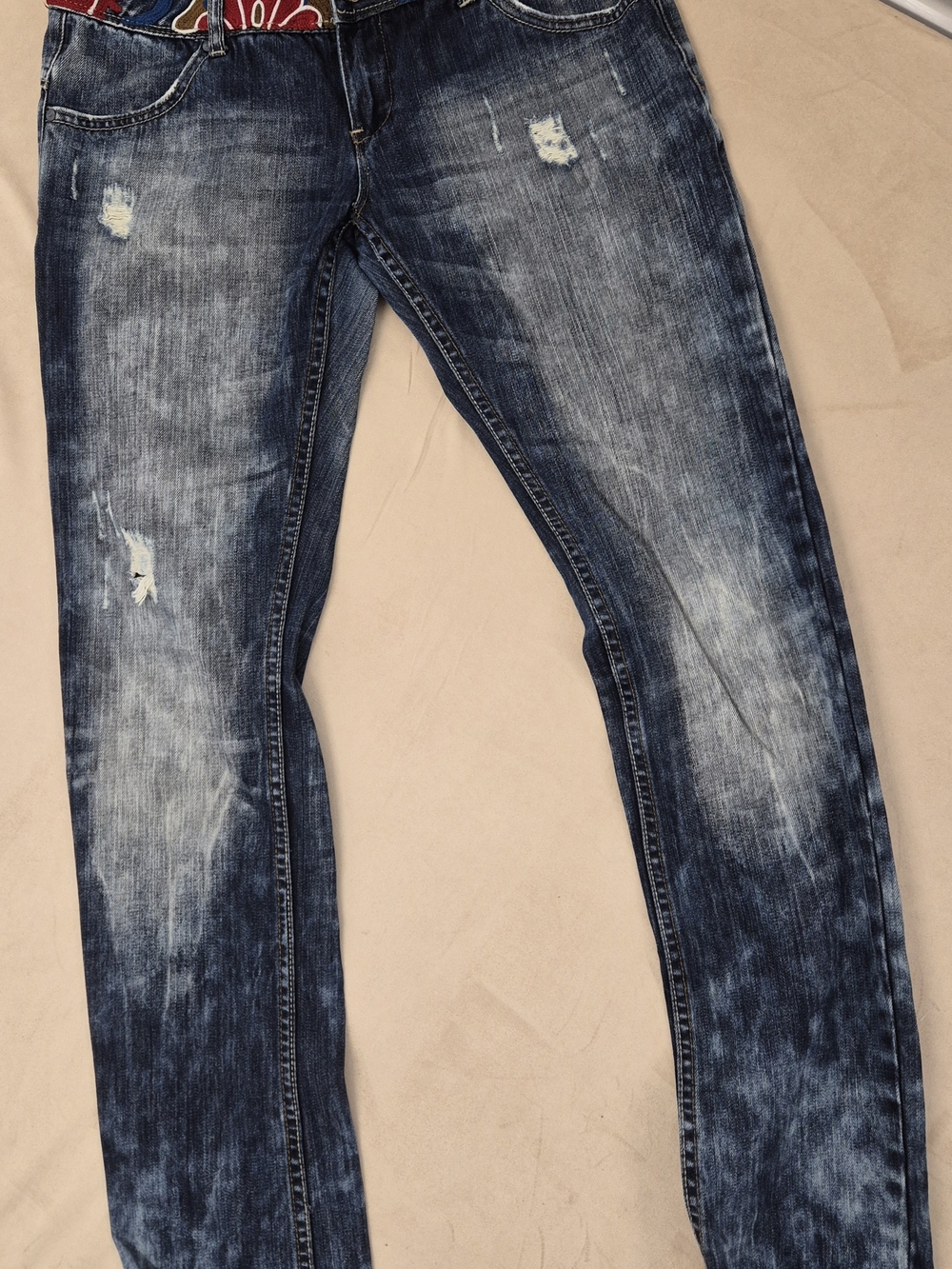Desigual Women's Straight Leg Distressed Jeans Embroidered Sz 8